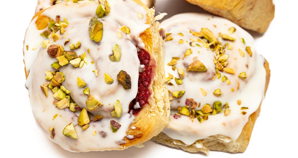 ROL DE QUESO Y FRAMBUESA